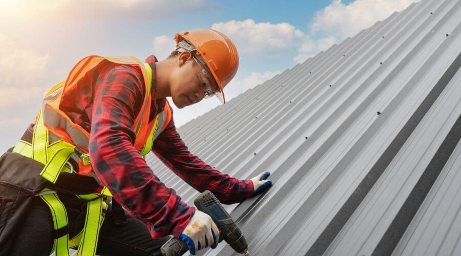 Expert top industrial roofings services in Williamsville, IL
